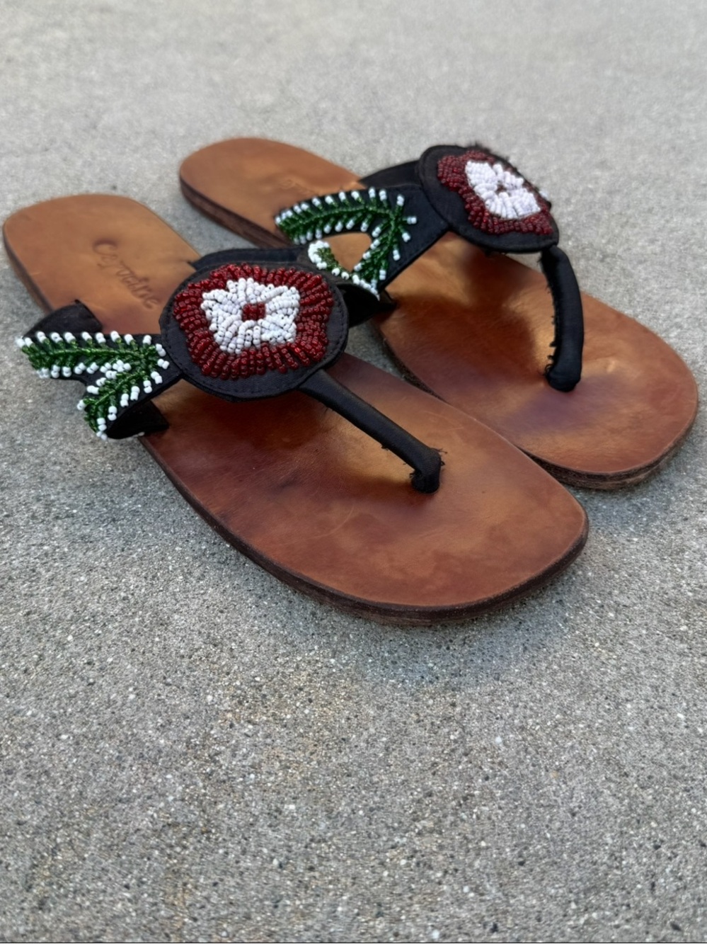 Beaded leather Sandals size 40 Hand-Embroidered Leather preloved Maasai